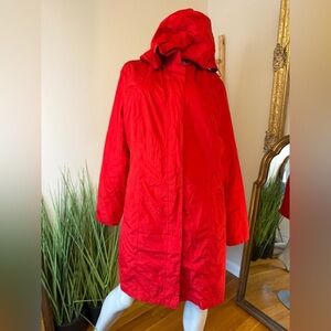 Eddie Bauer Women's 2 in 1 Coat/Raincoat with Removable Quilted Lining Red TXL